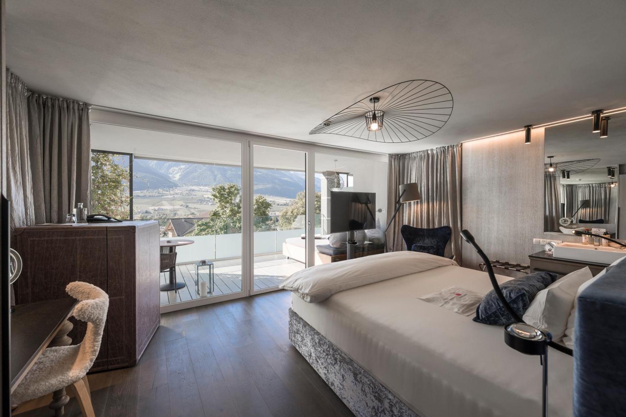 נטורנו Preidlhof Luxury Dolce Vita Resort מראה חיצוני תמונה